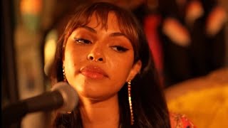 Raiche - Burn Your Clothes | GuestHaus Acoustic Live Sessions