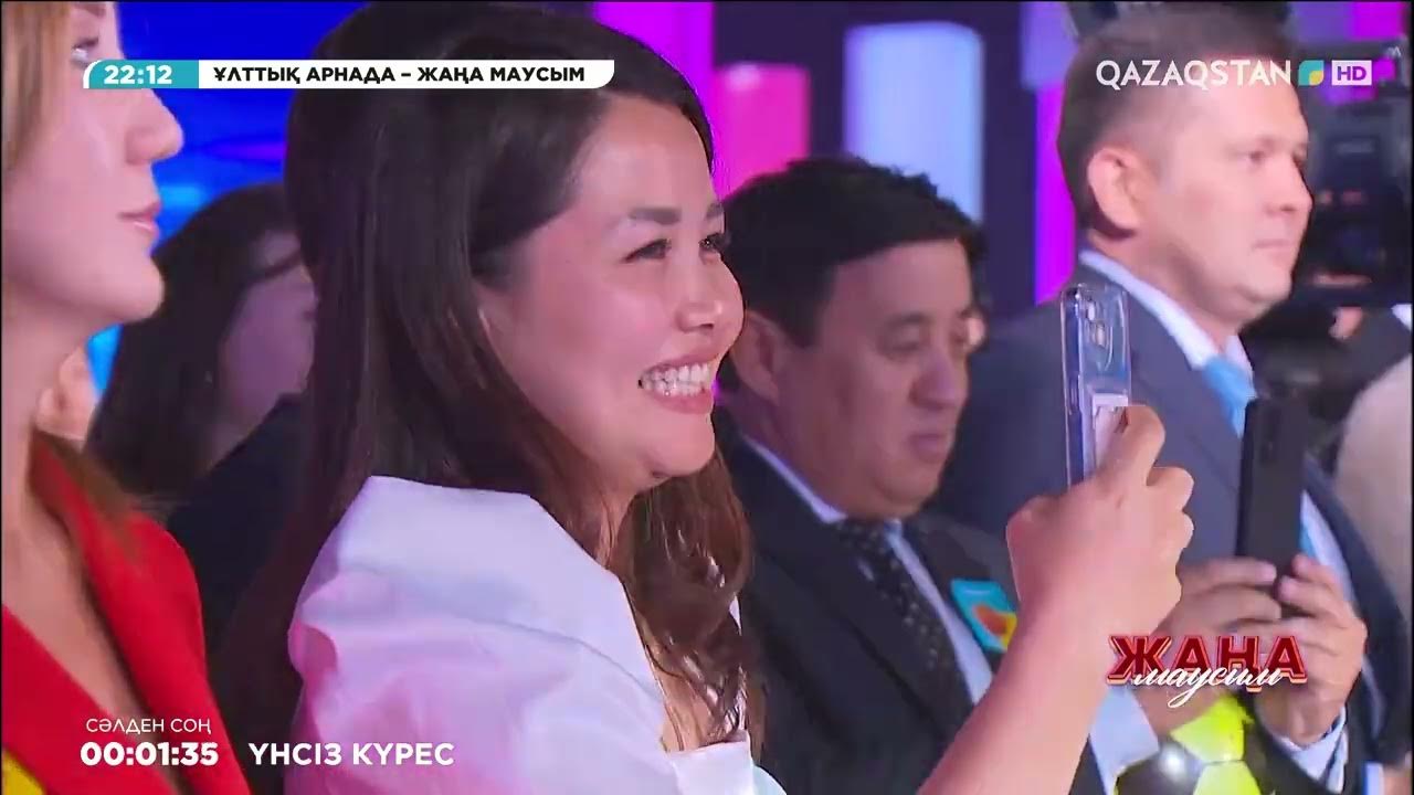 Белдікпен жыныстық позициялар Никопольдегі топтық секс