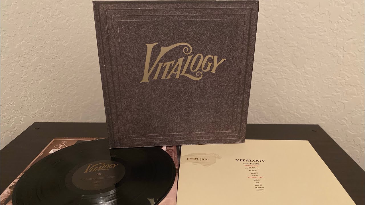 Vinyl Unboxing: Pearl Jam - Vitalogy (1994 Original Pressing) (Epic E  66900) 