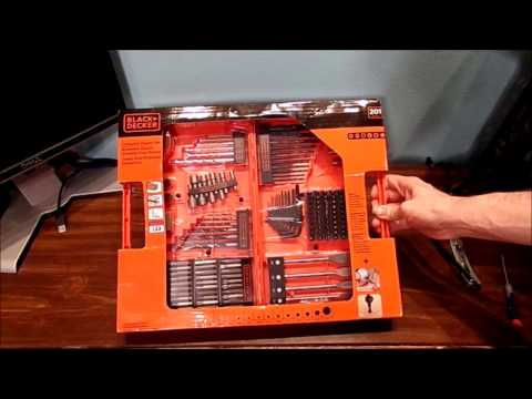 UNBOXING BLACK AND DECKER DRILL BITS 