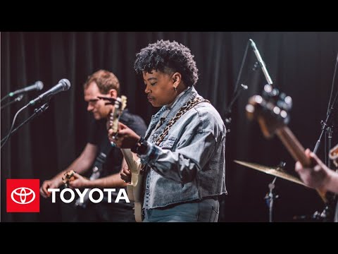 Amythyst Kiah Performs "Fancy Drones"| Sounds of the Road | Presented by Toyota and SiriusXM®