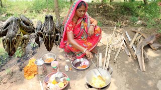 Cooking Frog Soup In Traditional Way || Frog Soup Cooking Recipe in village || Kitchen of village