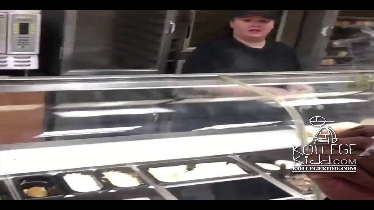 Vonmar Does 'Loud Challenge' At Subway