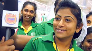 Deaf Sister - කතා කරන්න බැරි එක් කනක් පමණක් ඇහෙන ලස්සන කෙල්ලගේ සුපිරි වැඩ..