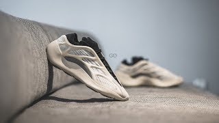 Adidas Yeezy 700 V3 