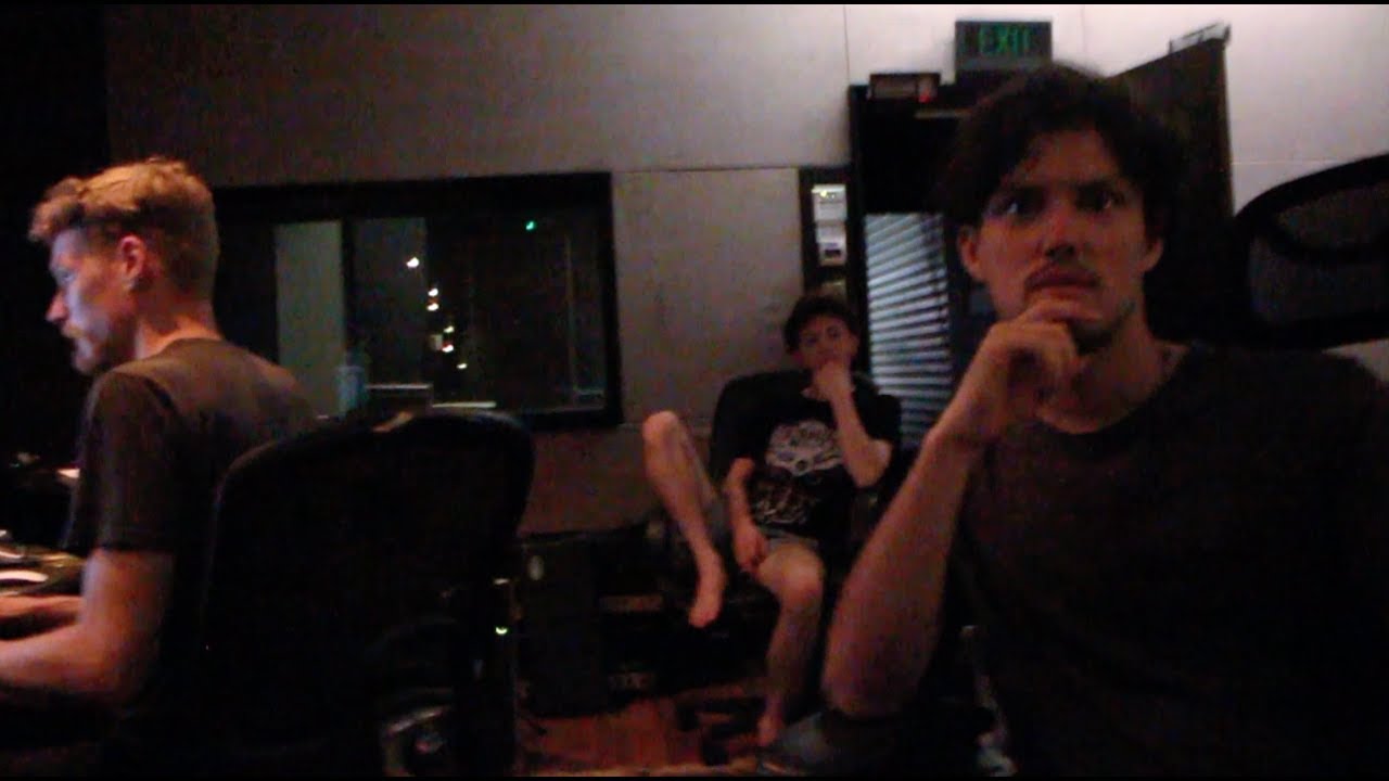 The Omnific - Studio Update #4 BASS REAMPING