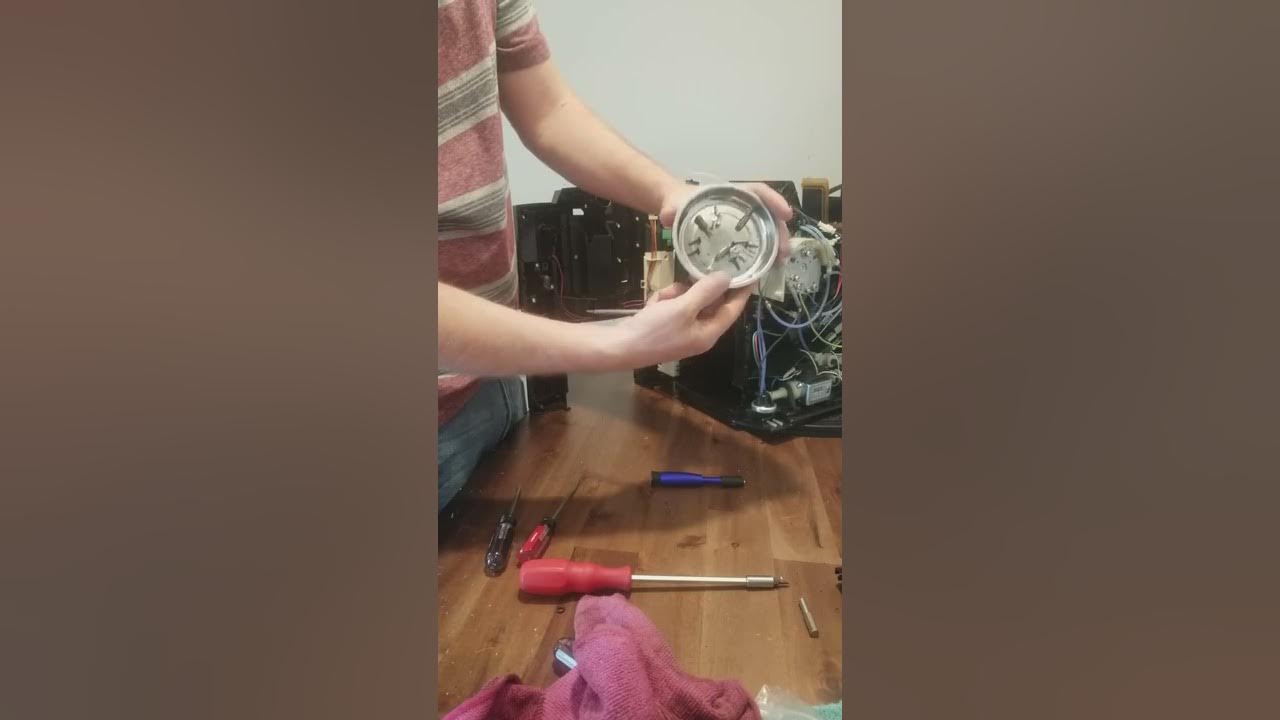 jura impressa c60 coffee not coming out of the spouts. spout cleaning