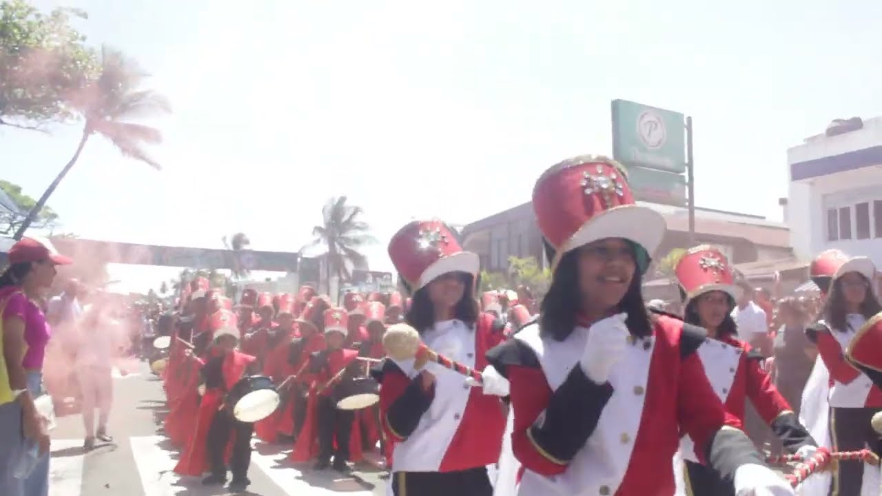 Escuela Casa Albergue De Martina Colegio Utesiano Marchan Desfile Regional Educación 11 Puerto Plata