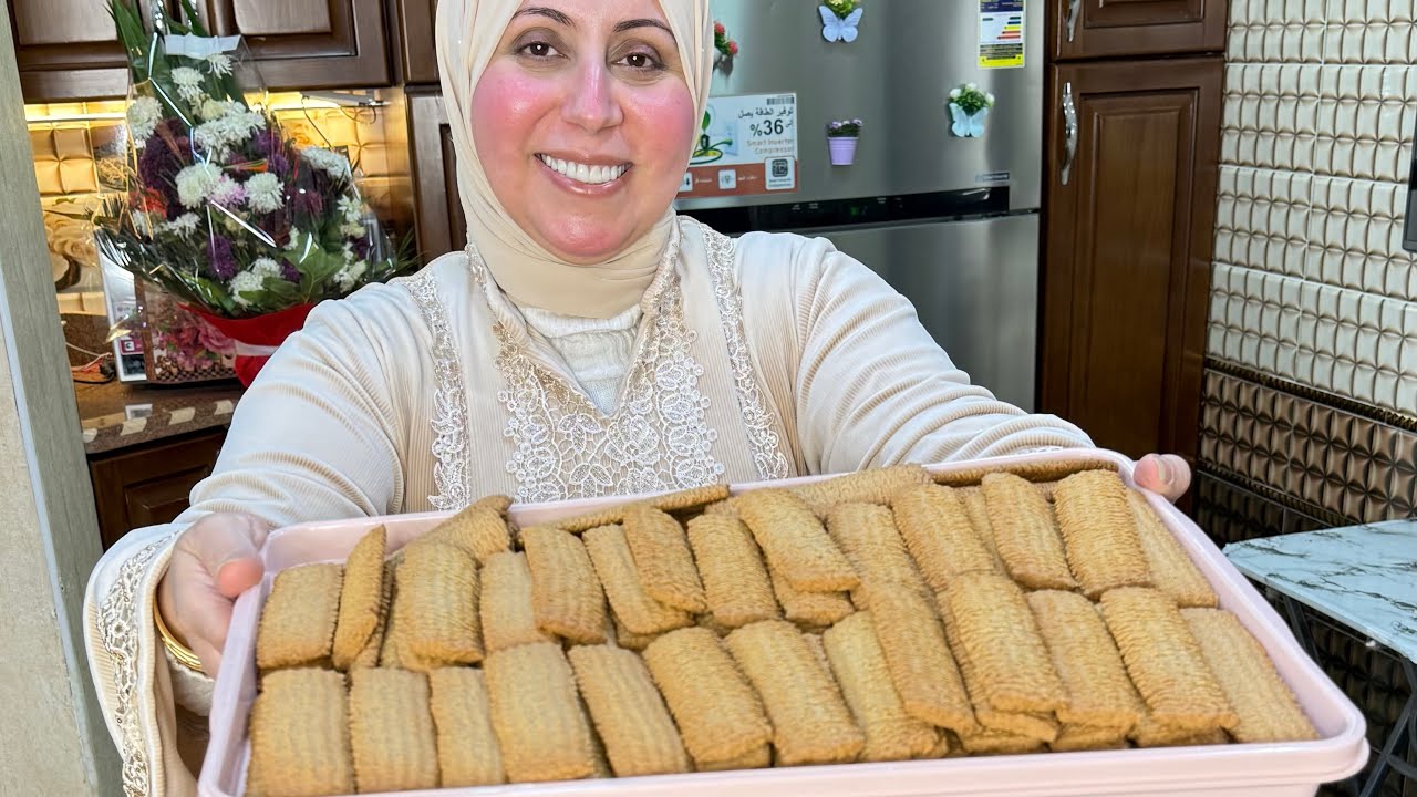هتعملي احلي بسكوت السنادي بخمس اطعم مختلفة 🥰👌 #بسكوت_العيد #عزة_في_المطبخ #اكسبلور #food #اكسبلور 