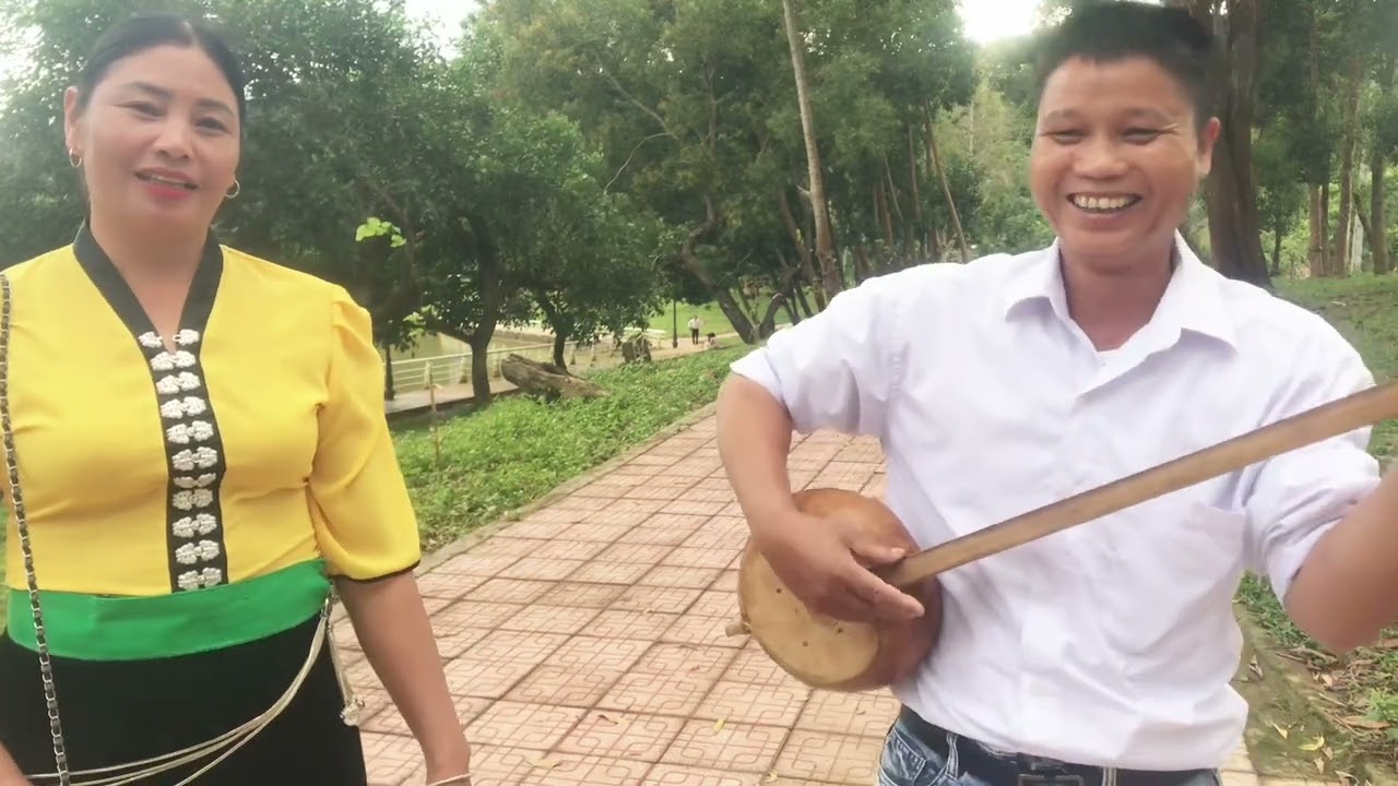 Lò qua hát giao lưu với vàng lợi tính tẩu cực hay