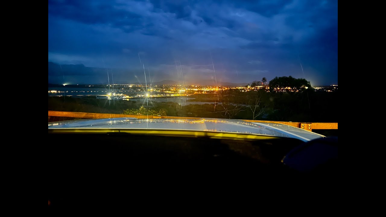 Tiny On Tour E 30   Bowen