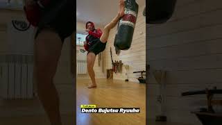 Техника ударов ногами от Игоря Мирутенко. http://karate-do.by/organiz/Igor_Mirutenko.htm