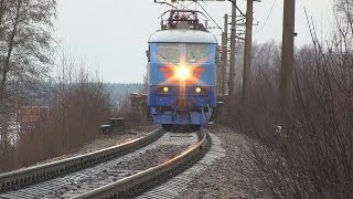 Электровоз ЧС6-024  с поездом  Рованиеми — Санкт-Петербург(Электровоз ЧС6-024 с поездом №197 Рованиеми — Санкт-Петербург, перегон Парголово-Парнас, ОктЖД. 04.01.2014г. ..., 2014-01-10T15:20:39.000Z)