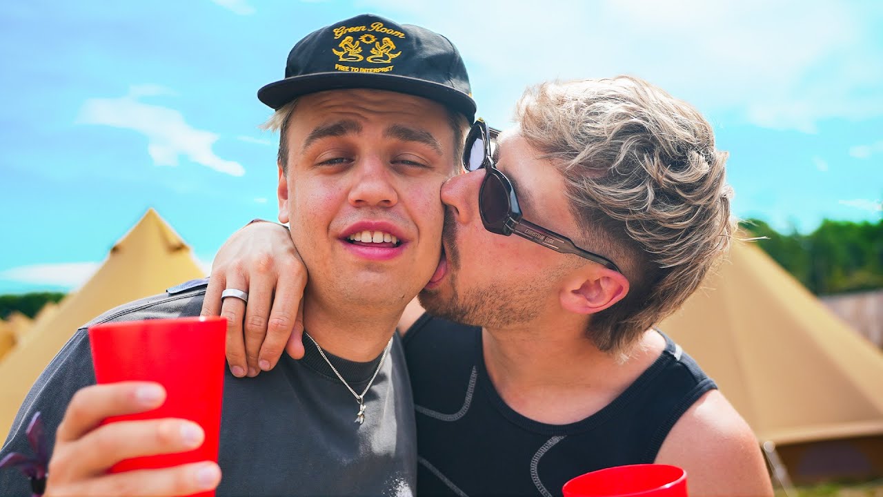 PAROOKAVILLE mit meinen Freunden (und @papaplatte)