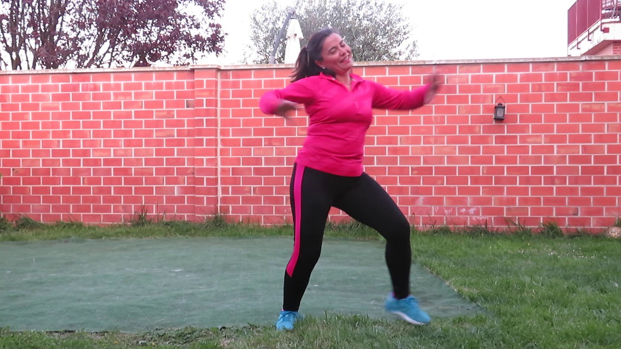 La Clase De Sonia Bailando Contra La Pared Youtube