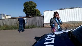Экологи дармоеды арестовывают вместе с полицаем машину в Канске