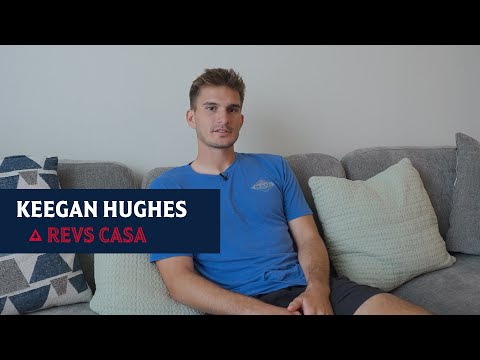 🎥 Step into Hughes’s apartment & get an inside look at how the Revs defender lives off the pitch.