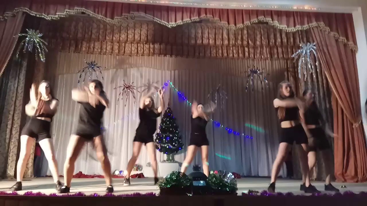 Веселые девчата новый год 2017 - YouTube