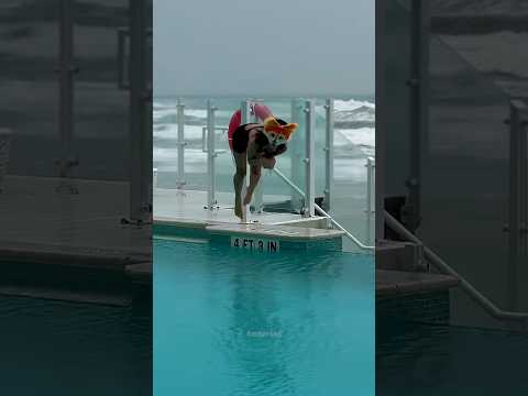 AYEE POOL!! :3 [ #alterhuman #therian #furry #quadrobics #pool ]