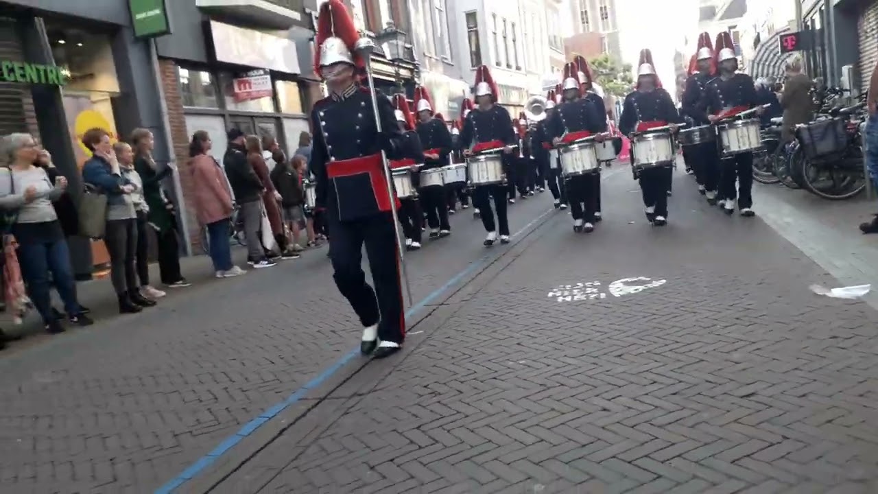 KTK Drumline in topvorm tijdens avondvierdaagse Kampen 2022