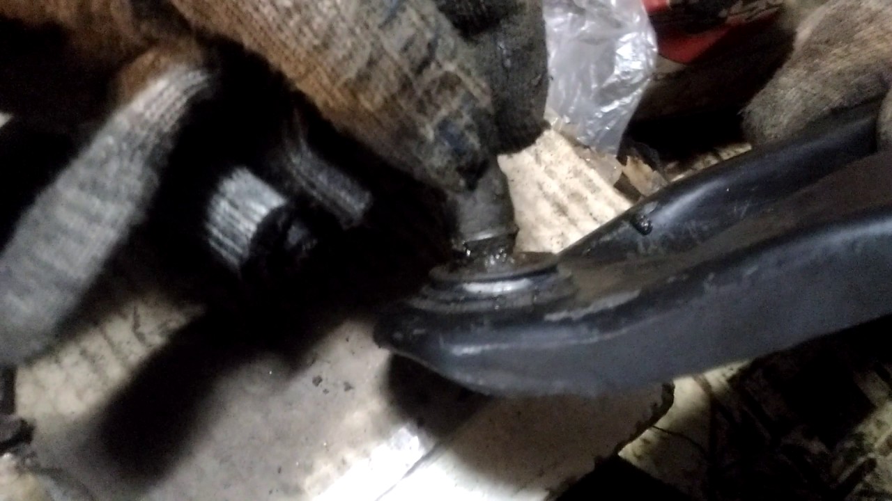 Признаки неисправности шаровой опоры рено логан - 92 фото