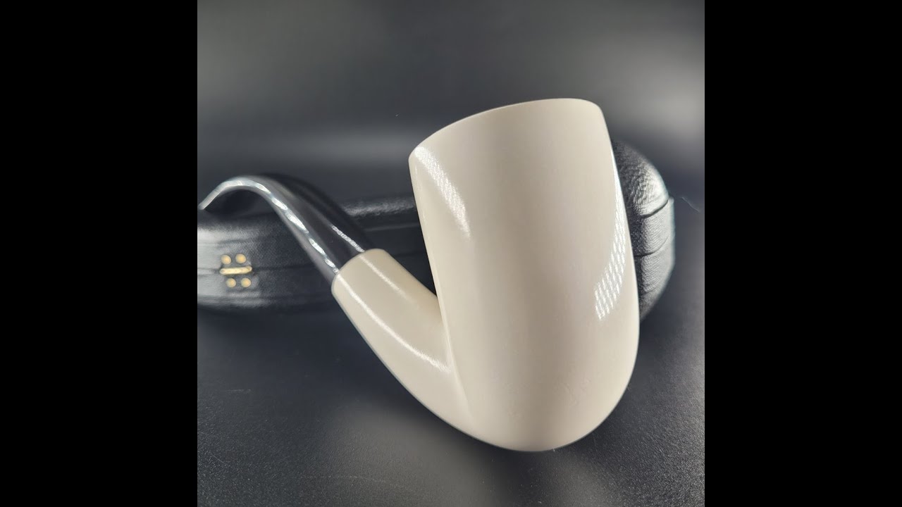 Smooth Meerschaum Pipe handcarved by CPW Meerschaum Pipes 