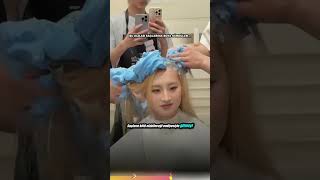 Bu kızlar saçlarına boya sürdüler 😱