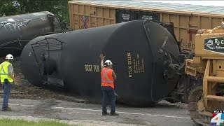 Crews continue cleanup efforts after CSX train derails in Ware County