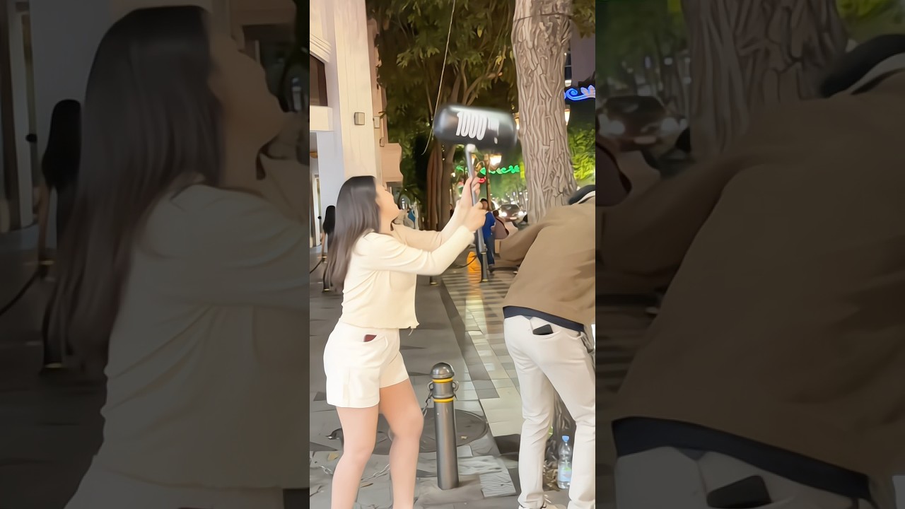 Pranks this beautiful girl until she gets angry #funny #prank #comedy
