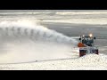 Снегоуборочная машина Фрезерно-роторная в аэропорту