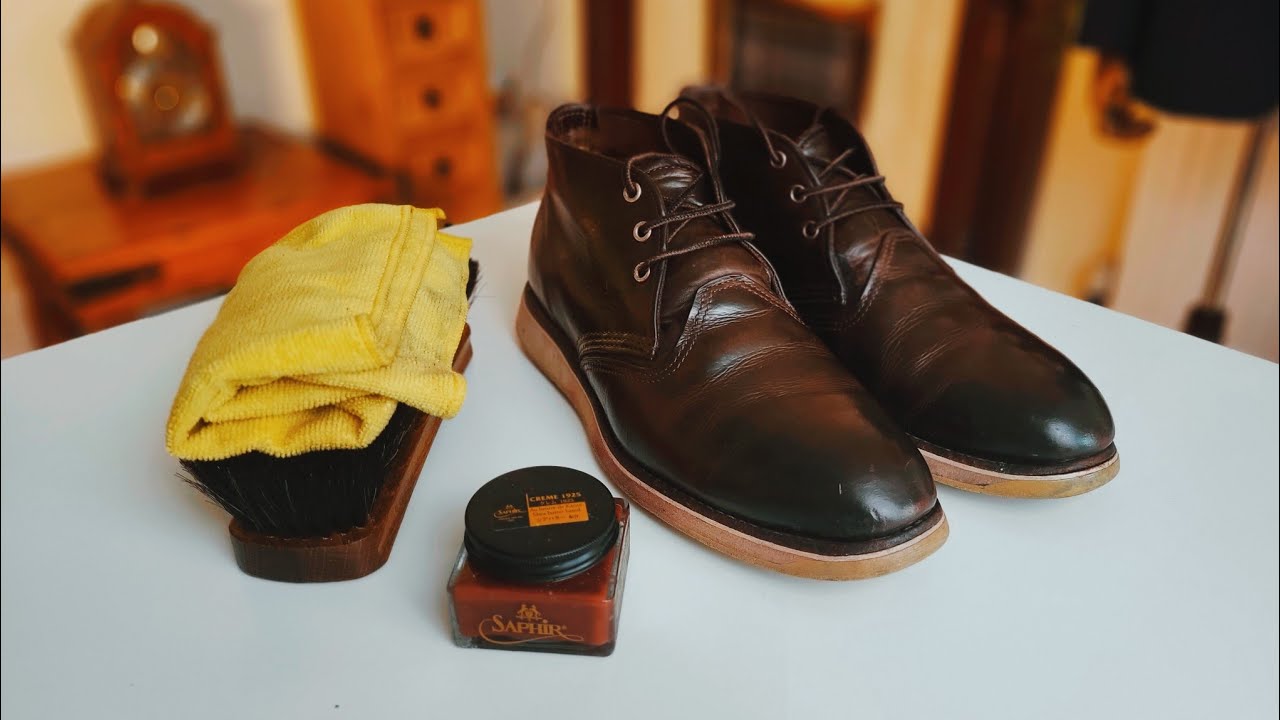 How To Polish Shoes, From Dull to Mirror Shine in Minutes (The Trick Nobody Shows You)