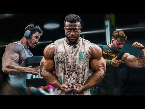 40kg curls with a former special forces operator