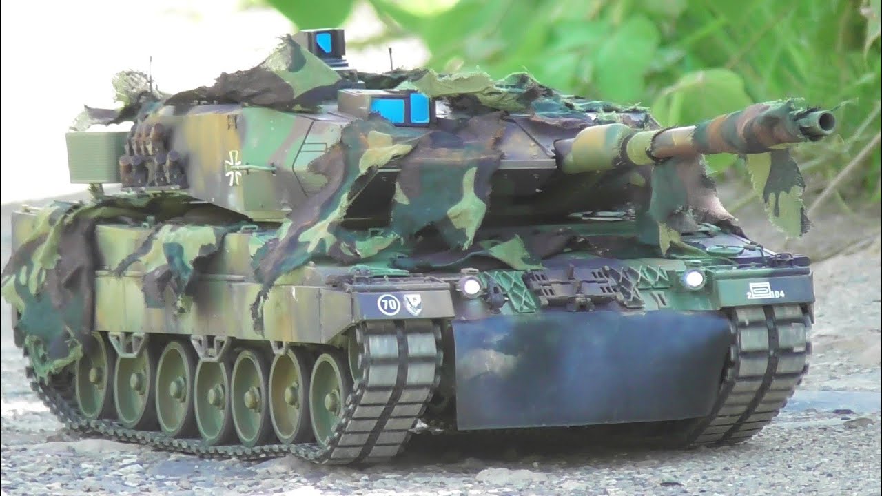 ヘンロン戦車1/16レオパルド ラジコン - YouTube