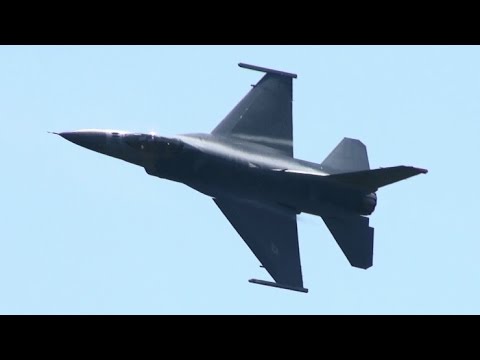 防府北基地航空祭16 Pacaf F 16 Demoteam Jasdf Hofu Air Show Youtube 防府北基地航空祭16 Pacaf F 16 Demoteam Jasdf Hofu Air Show Youtube