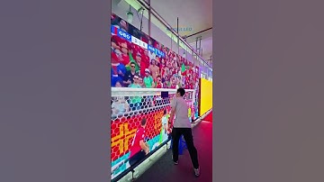 If it were you, which LED screen would you choose to watch the game？#eagerled #leddisplay #shorts