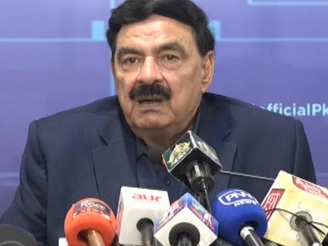 Govt has not closed doors of negotiations with TLP: Sheikh Rashid