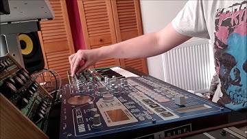 KIKI ERROR live DnB (EMX, EREBUS, Microkorg, System 1)