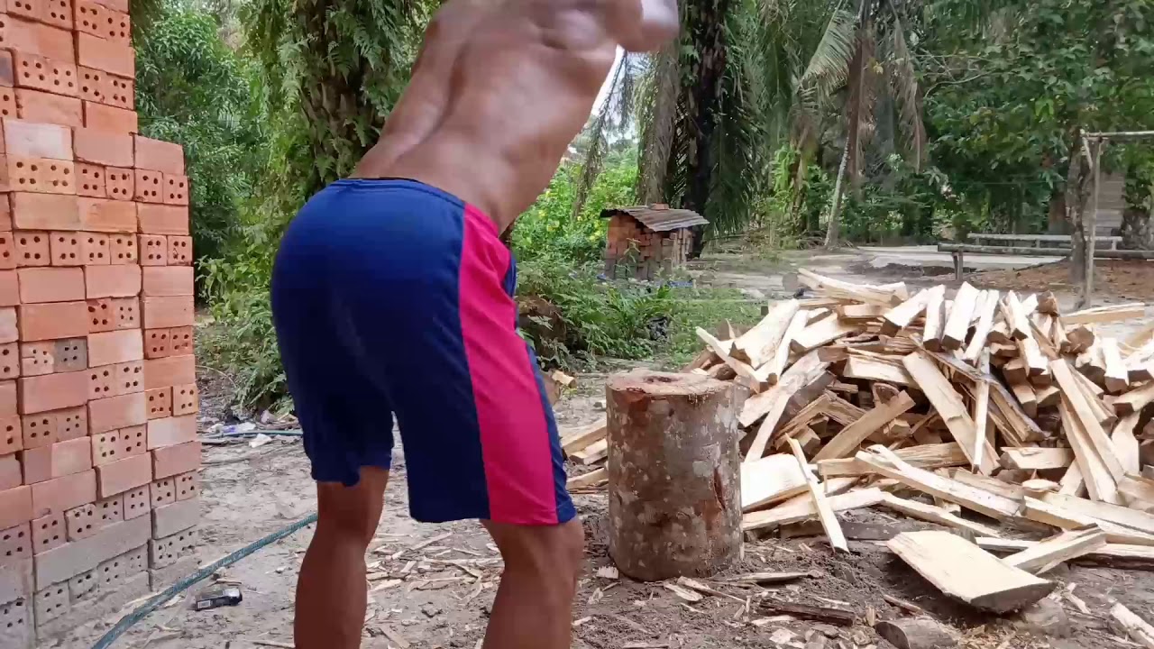  Cara  belah kayu  bakar dengan  mudah YouTube