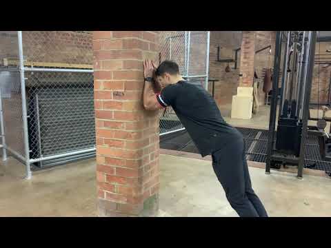 Bodyweight Skullcrushers with Occlusion Cuffs | The Fitness Maverick Online Coaching