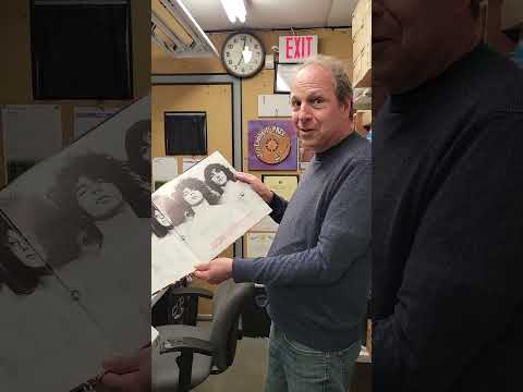 Censored or not? Opening a vintage factory-sealed Mc5 "Kick out the jams"