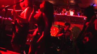 Aranya plays Lae Ur Kake at Bob's Java Jive - Halloween 2011