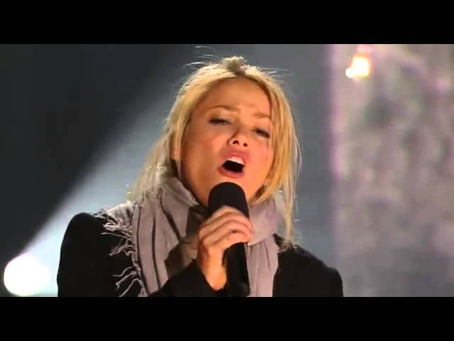 Shakira - I'll Stand By You Live class=