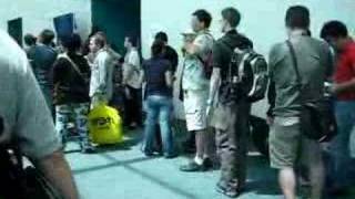 San Diego Comic-Con Line for Room 20 - Heroes, BSG, Futurama