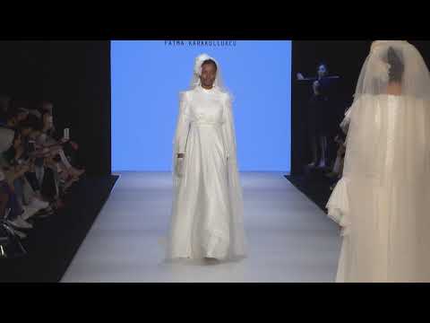 modanisa-İstanbul-modest-fashion-week-2019-//-jaqar's-runway