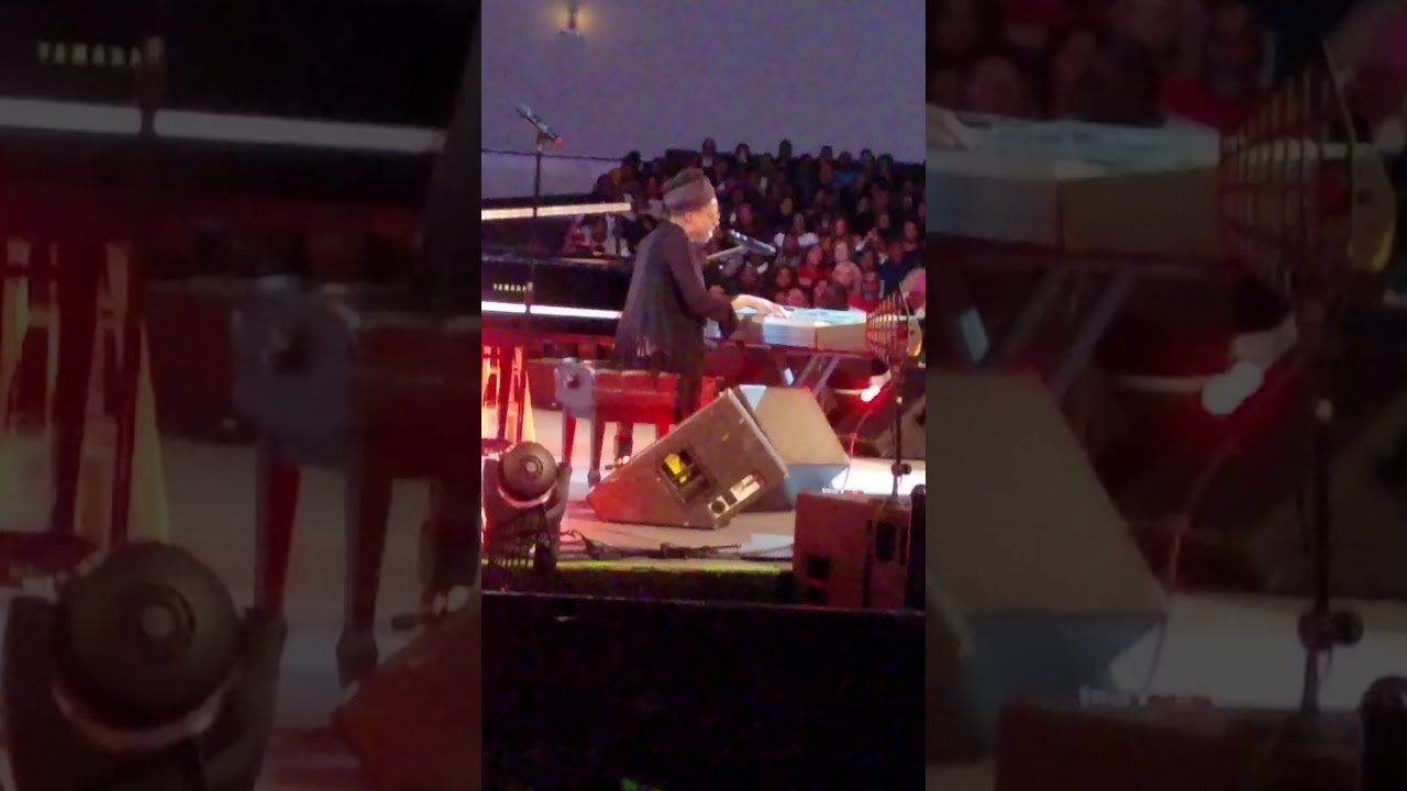 I Can Explain by Rachelle Ferrell (Oct 2017 Houston Tx)