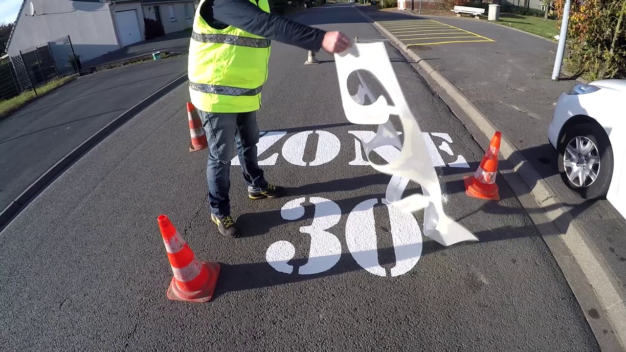 Mon artisane marquage urbain au pochoir