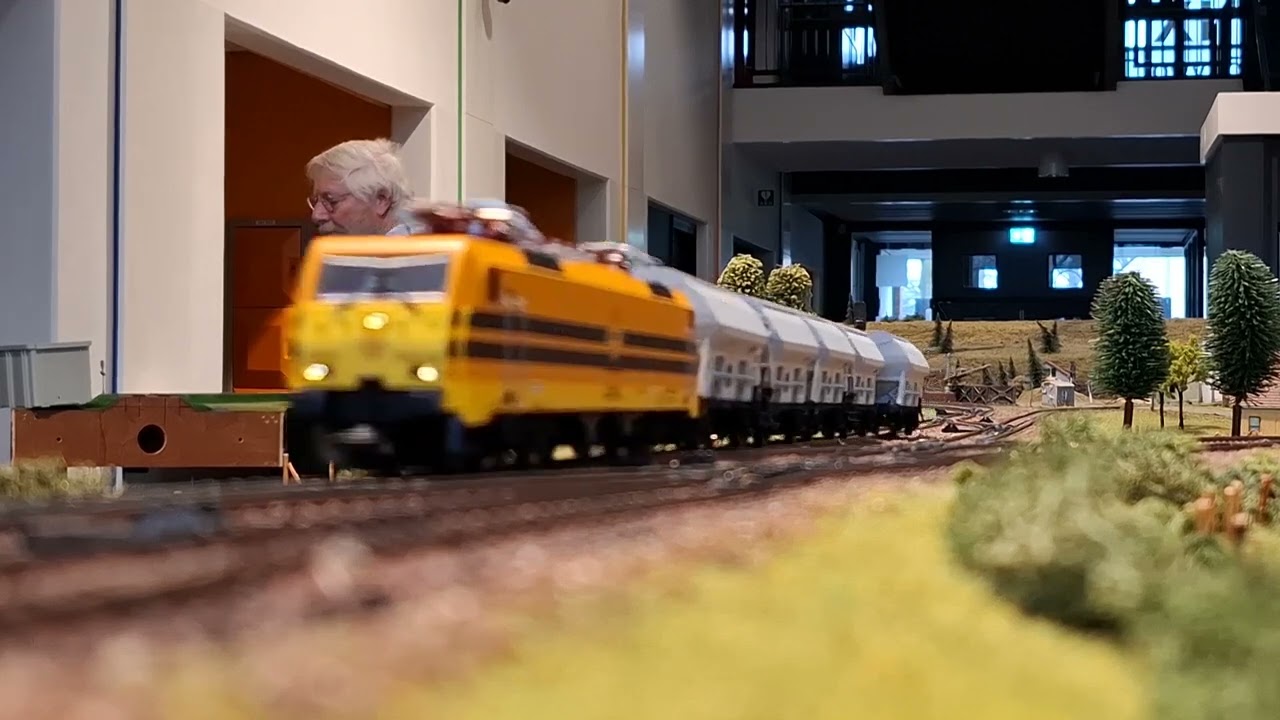 M Track Oliebollenrijdag 2024