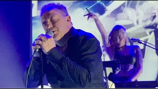 Our Dance In Darkness - Der Klinke