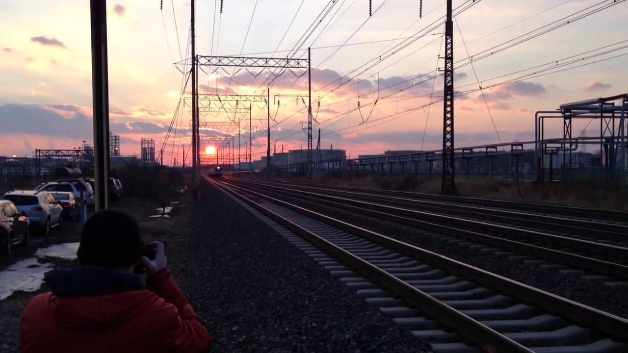Amtrak northbound at Marcus Hook, Pennsylvania YouTube