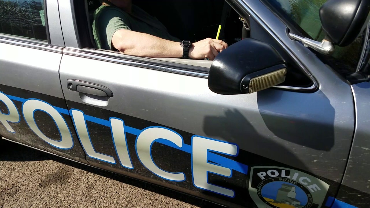 Aquick chat with Amity Oregon Police Officers YouTube